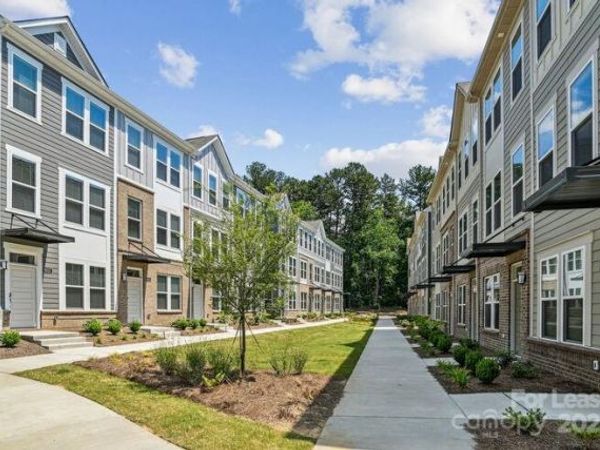 4375 Raleigh Street, Unit B1, Charlotte, NC 28213