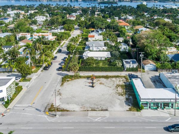 3500 S Dixie Highway, West Palm Beach, FL 33405