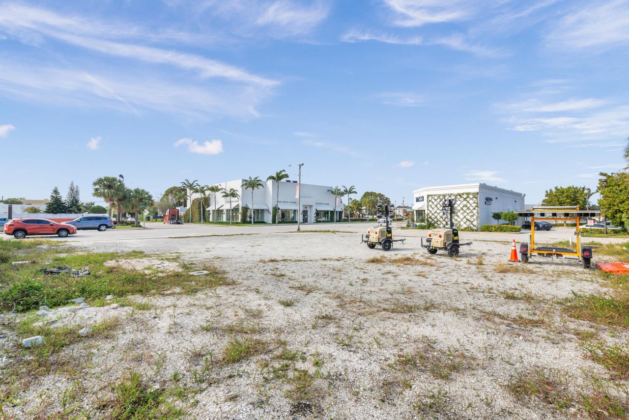 3500 S Dixie Highway, West Palm Beach, FL 33405 Photo