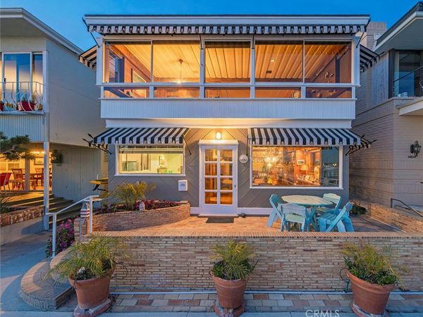 1402 S Bay Front, Newport Beach, CA 92662