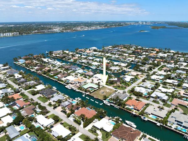 1121 Coral Way, Singer Island, FL 33404