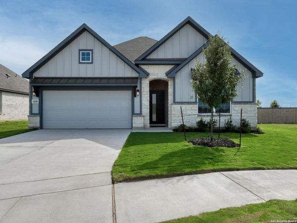 10100 Peppercorn Pl., Schertz, TX 78154
