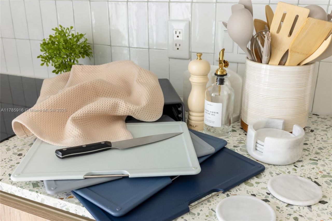 159 NE 6th St, Unit 3701, Miami, FL 33132 Photo