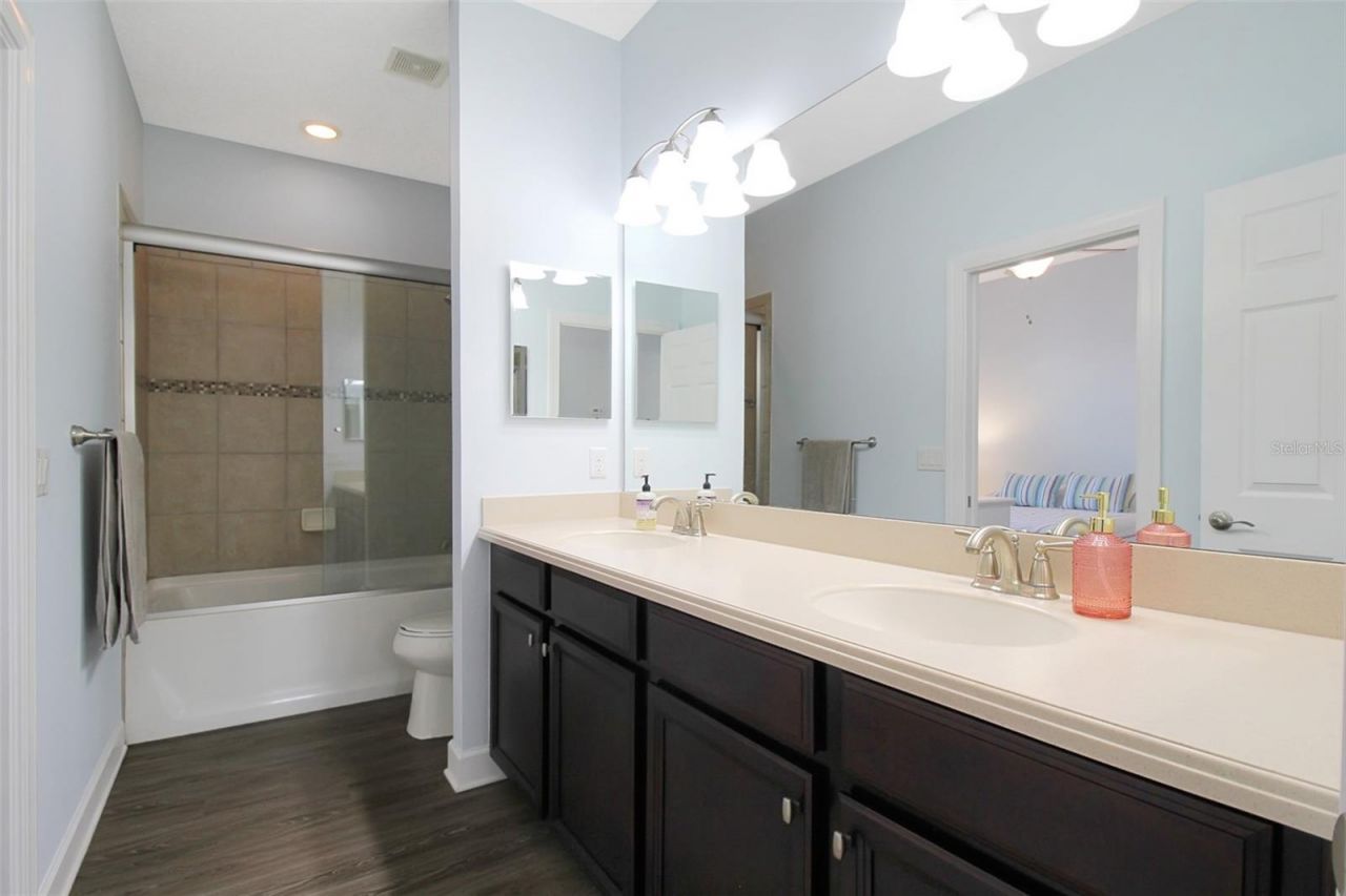 5336 Vaccaro Court, Bradenton, FL 34211 Photo