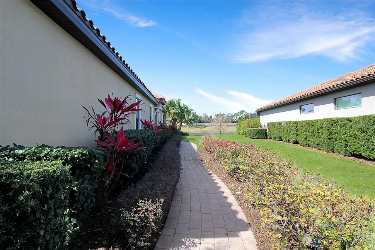 5336 Vaccaro Court, Bradenton, FL 34211 Photo