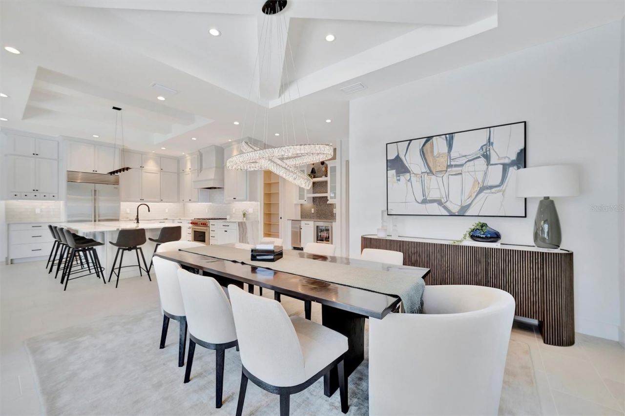 5939 Redbay Boulevard, Bradenton, FL 34210 Photo