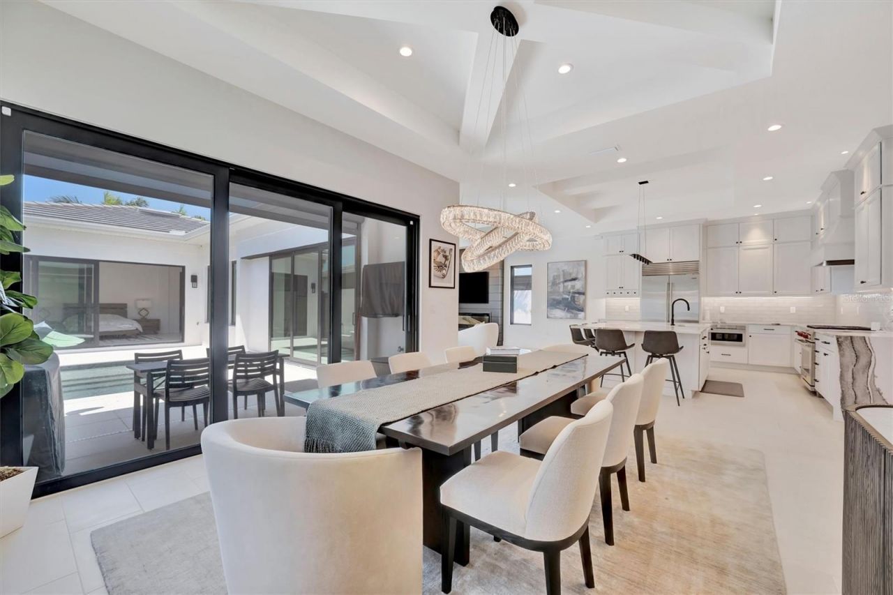 5939 Redbay Boulevard, Bradenton, FL 34210 Photo