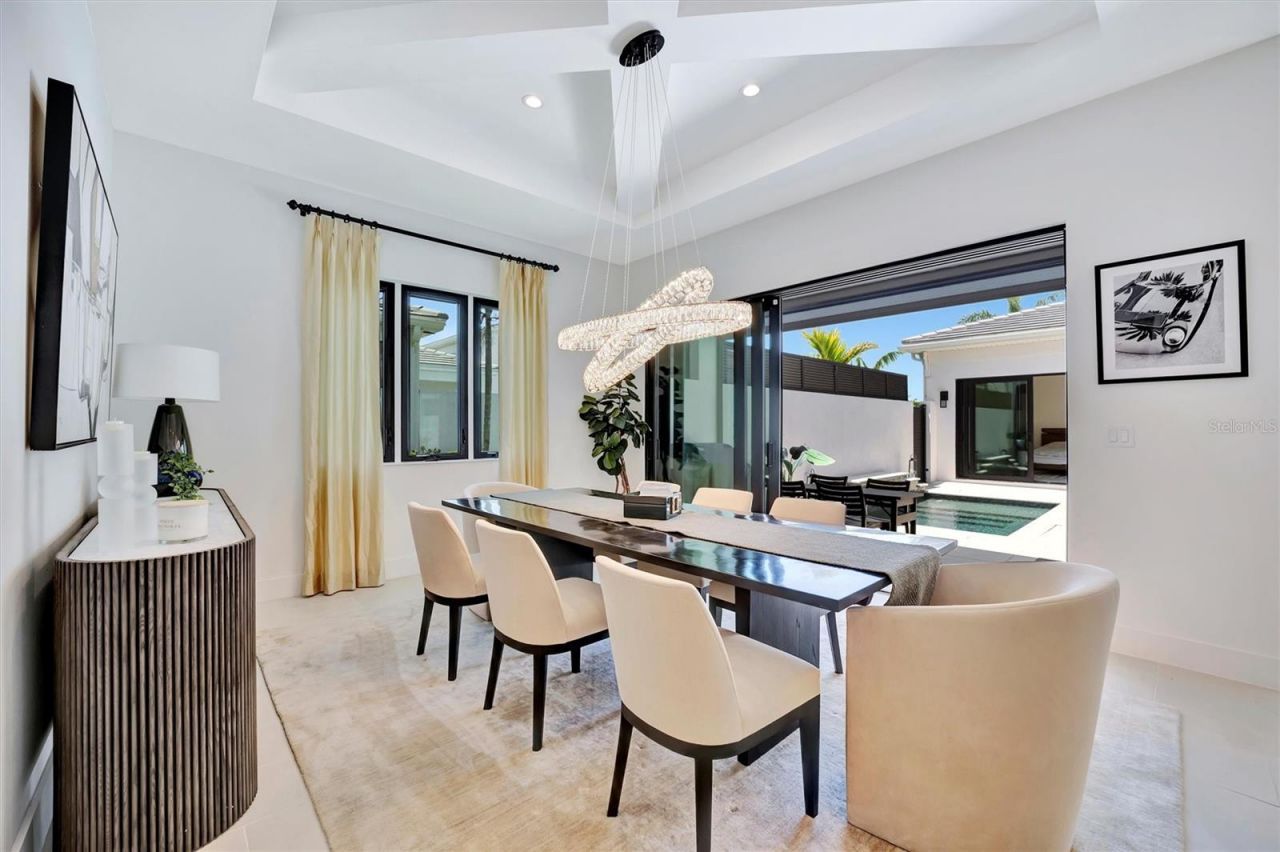 5939 Redbay Boulevard, Bradenton, FL 34210 Photo