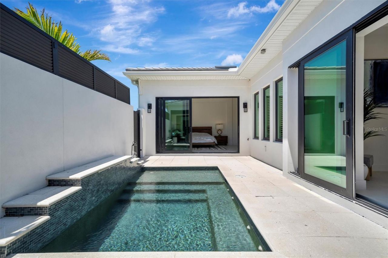 5939 Redbay Boulevard, Bradenton, FL 34210 Photo