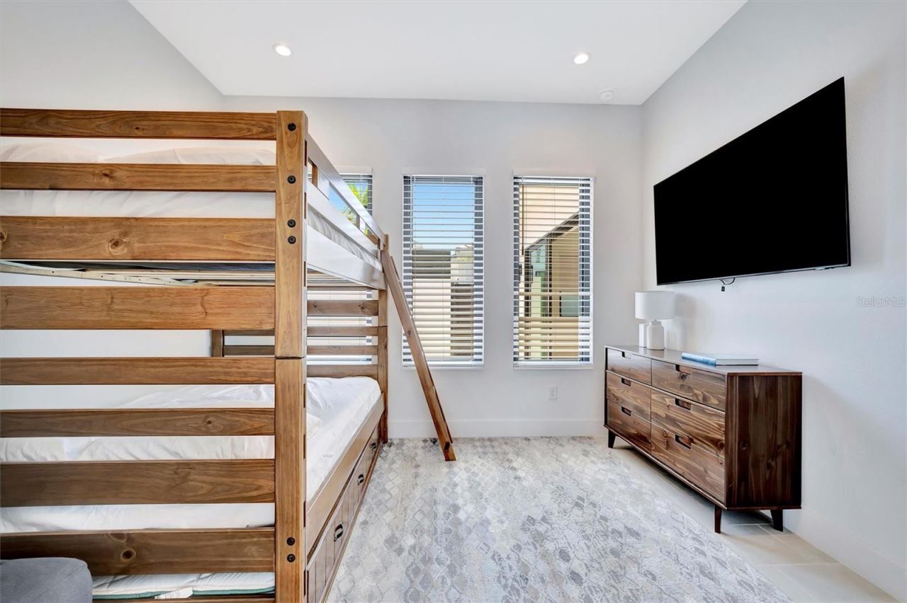 5939 Redbay Boulevard, Bradenton, FL 34210 Photo