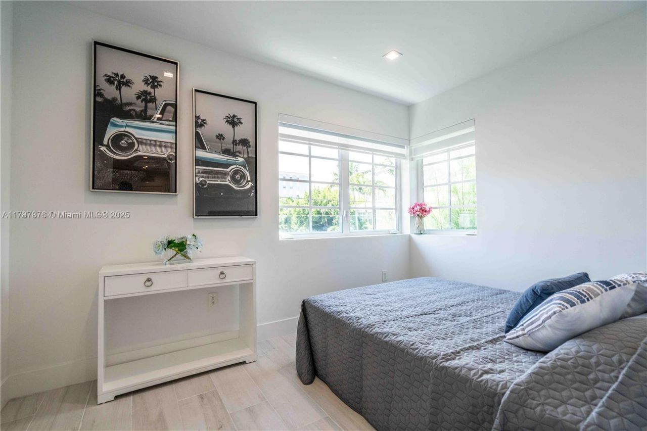 960 Jefferson Ave, Miami Beach, FL 33139 Photo