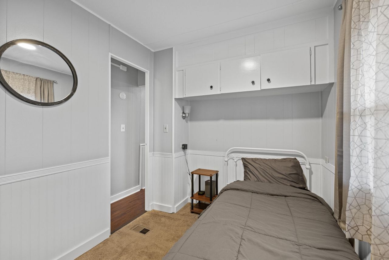 1386 Hobbs Drive Photo 25