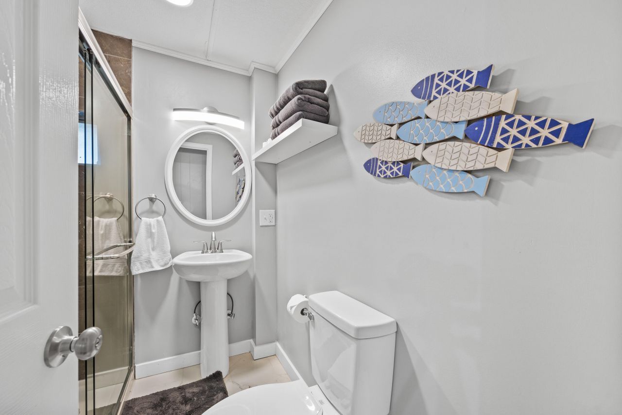 1386 Hobbs Drive Photo 26