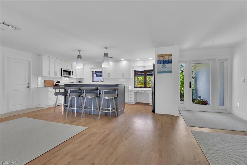 367 Mooring Line Dr, Naples, FL 34102 Photo