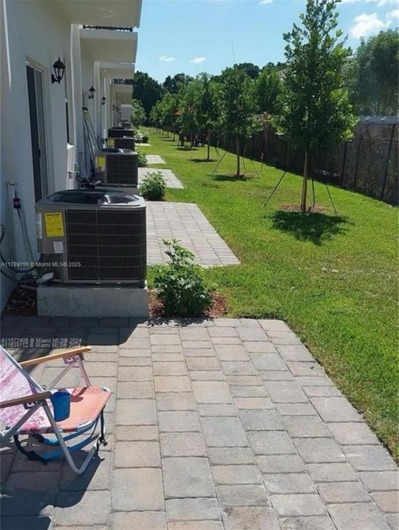 1790 SE 7th Ter, Homestead, FL 33034 Photo