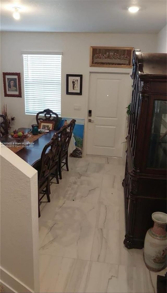 1790 SE 7th Ter, Homestead, FL 33034 Photo