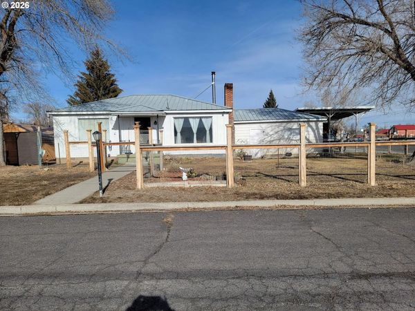530 W A ST, Burns, OR 97720
