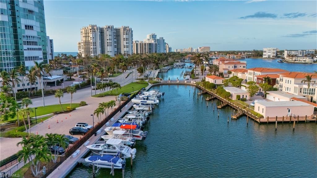 4000 Gulf Shore Blvd N, Unit 1400, Naples, FL 34103 Photo