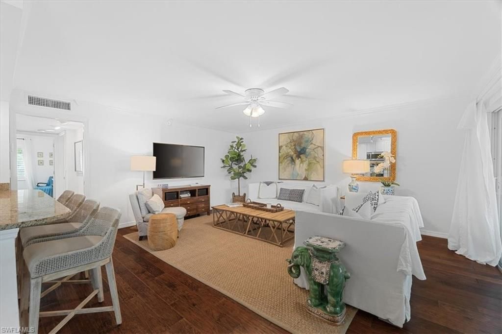 380 4th Ave S, Unit 380, Naples, FL 34102 Photo