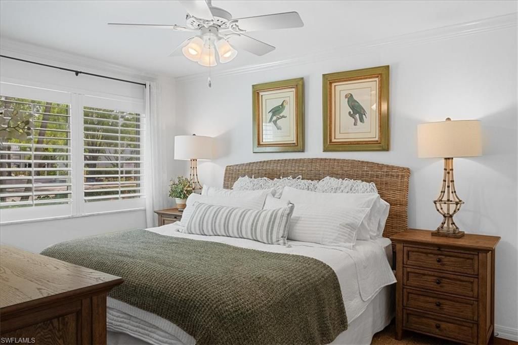 380 4th Ave S, Unit 380, Naples, FL 34102 Photo