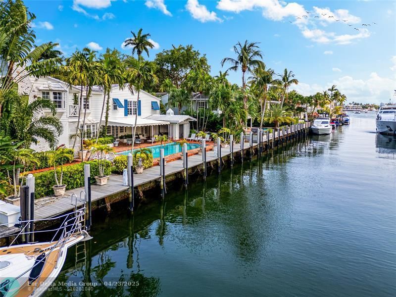 525 Coral Way, Fort Lauderdale, FL 33301 Photo