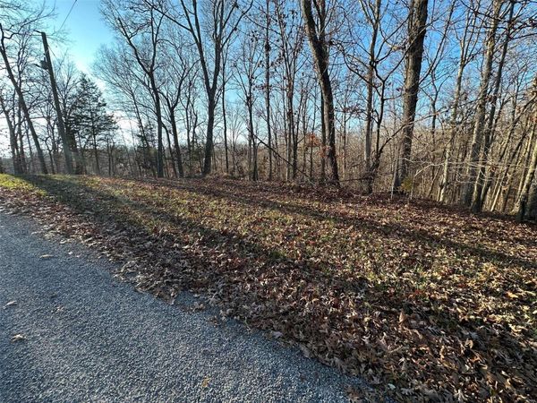 15 Wagon Creek Loop, Creal Springs, IL 62922