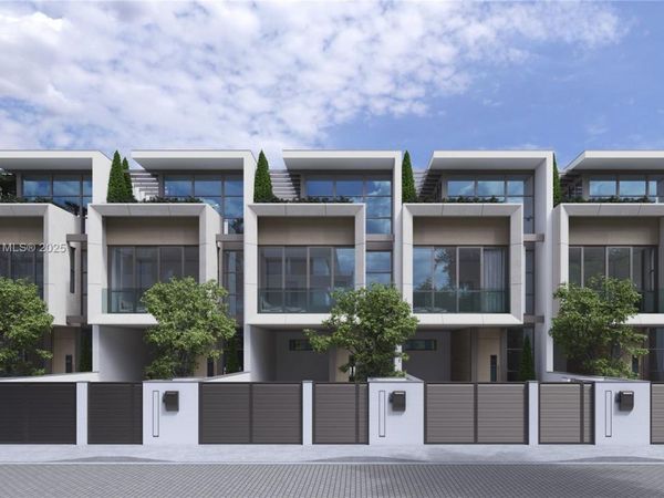 10500 Biscayne Blvd, Miami Shores, FL 33138