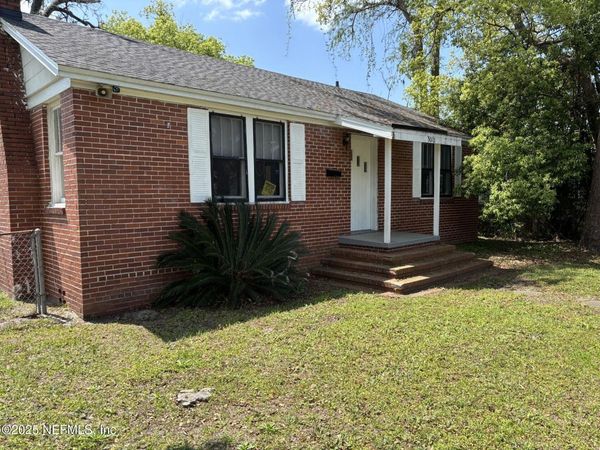5010 BLACKBURN Street, Jacksonville, FL 32210