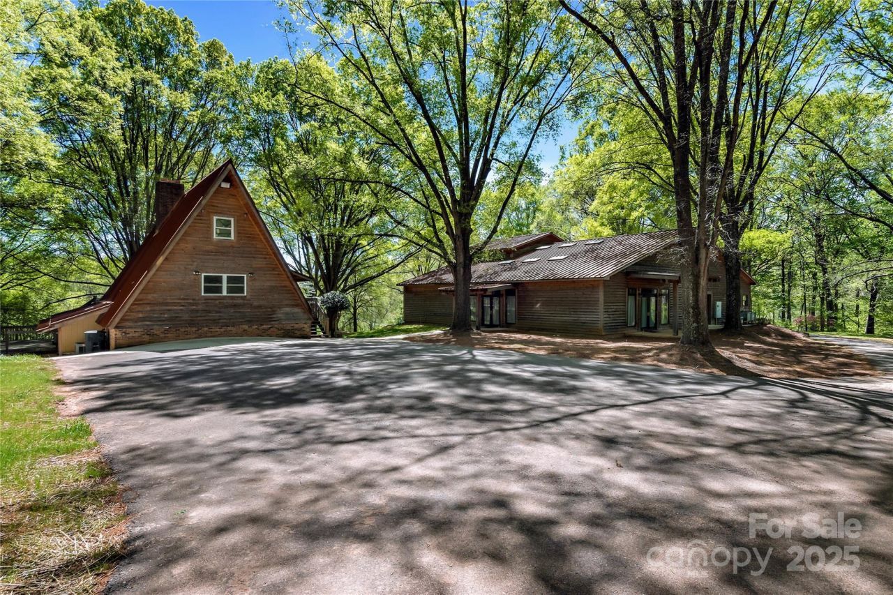 2950 Beroth Road, Pfafftown, NC 27040 Main Photo