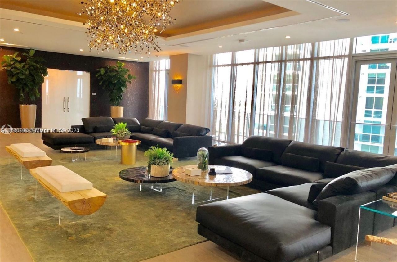 488 NE 18th St, Unit 4905, Miami, FL 33132 Photo