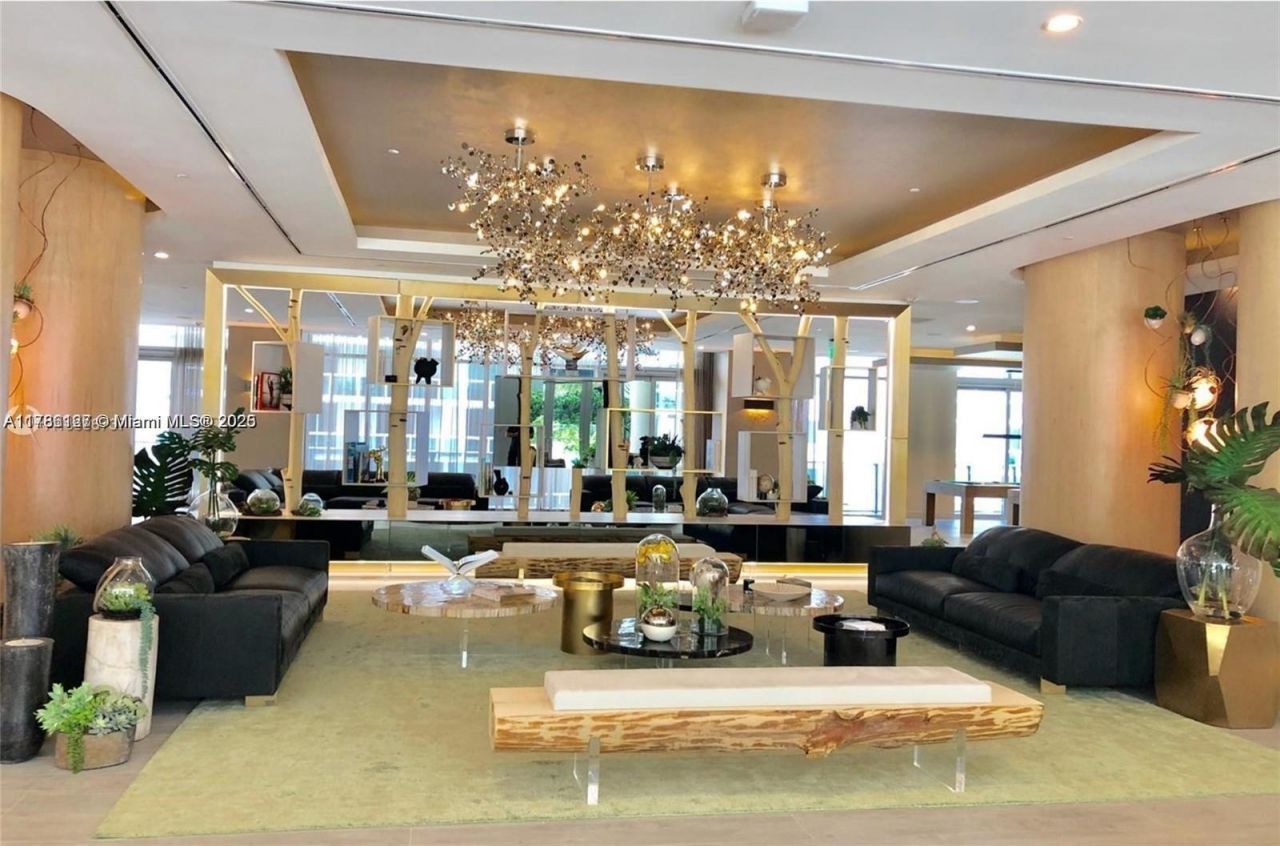 488 NE 18th St, Unit 4905, Miami, FL 33132 Photo