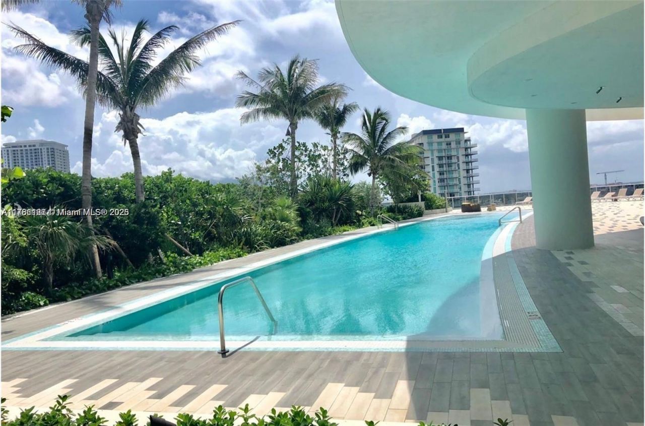 488 NE 18th St, Unit 4905, Miami, FL 33132 Photo