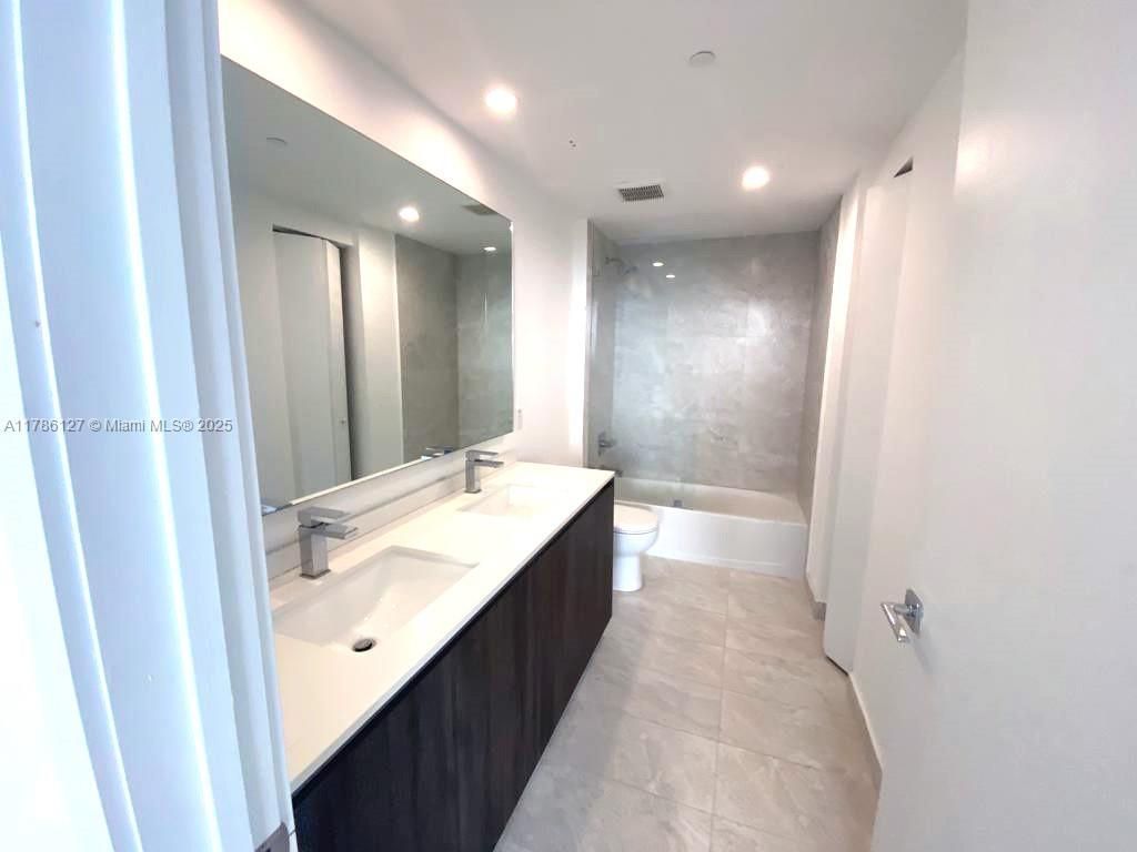 488 NE 18th St, Unit 4905, Miami, FL 33132 Photo