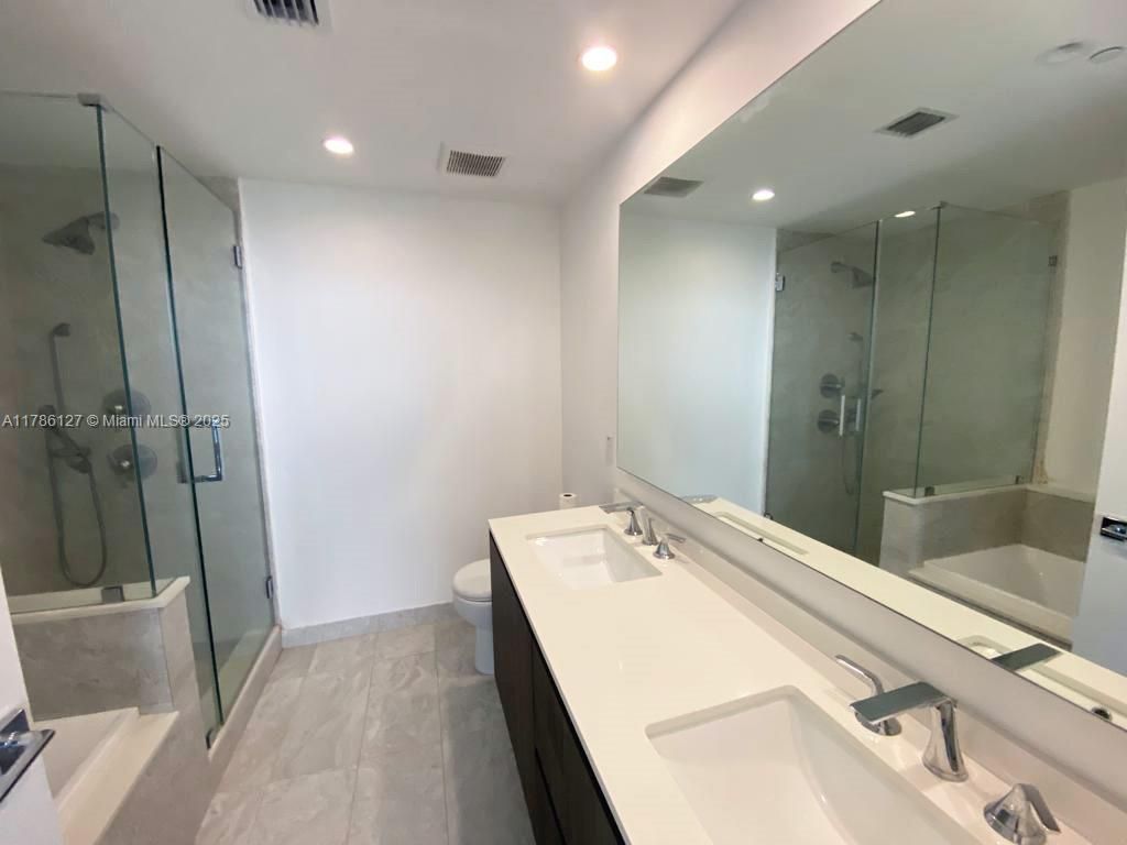 488 NE 18th St, Unit 4905, Miami, FL 33132 Photo