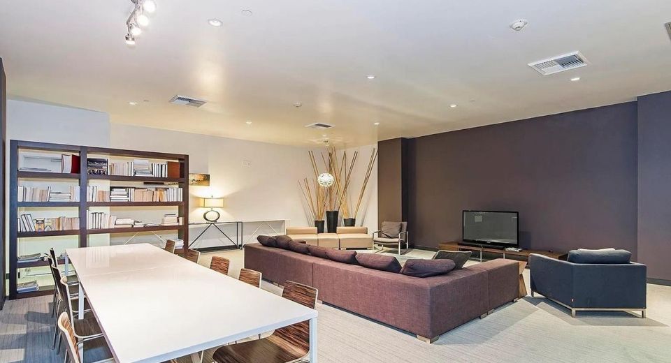 255 N Sierra Street, Unit 407, Reno, NV 89501 Photo