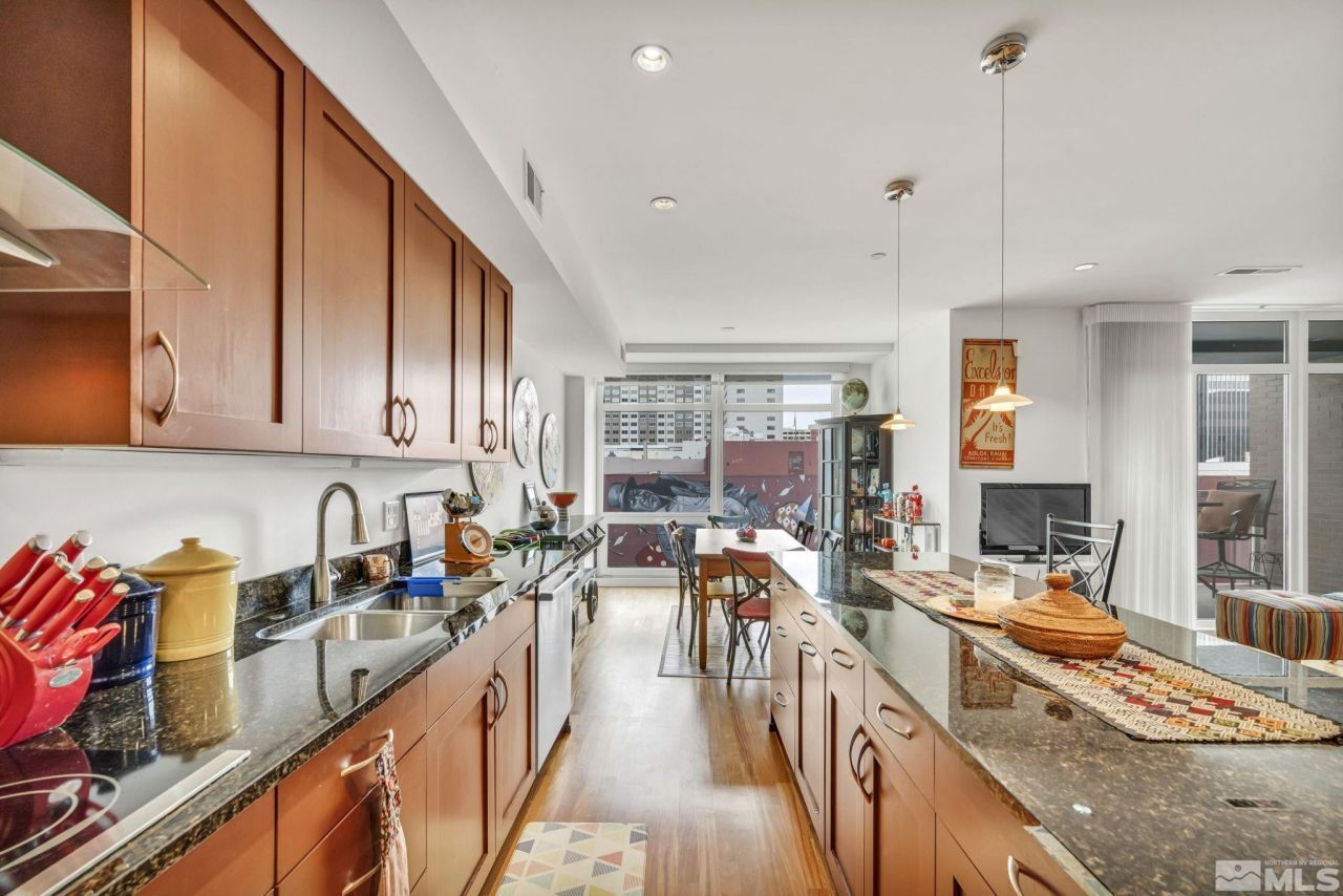 255 N Sierra Street, Unit 407, Reno, NV 89501 Photo