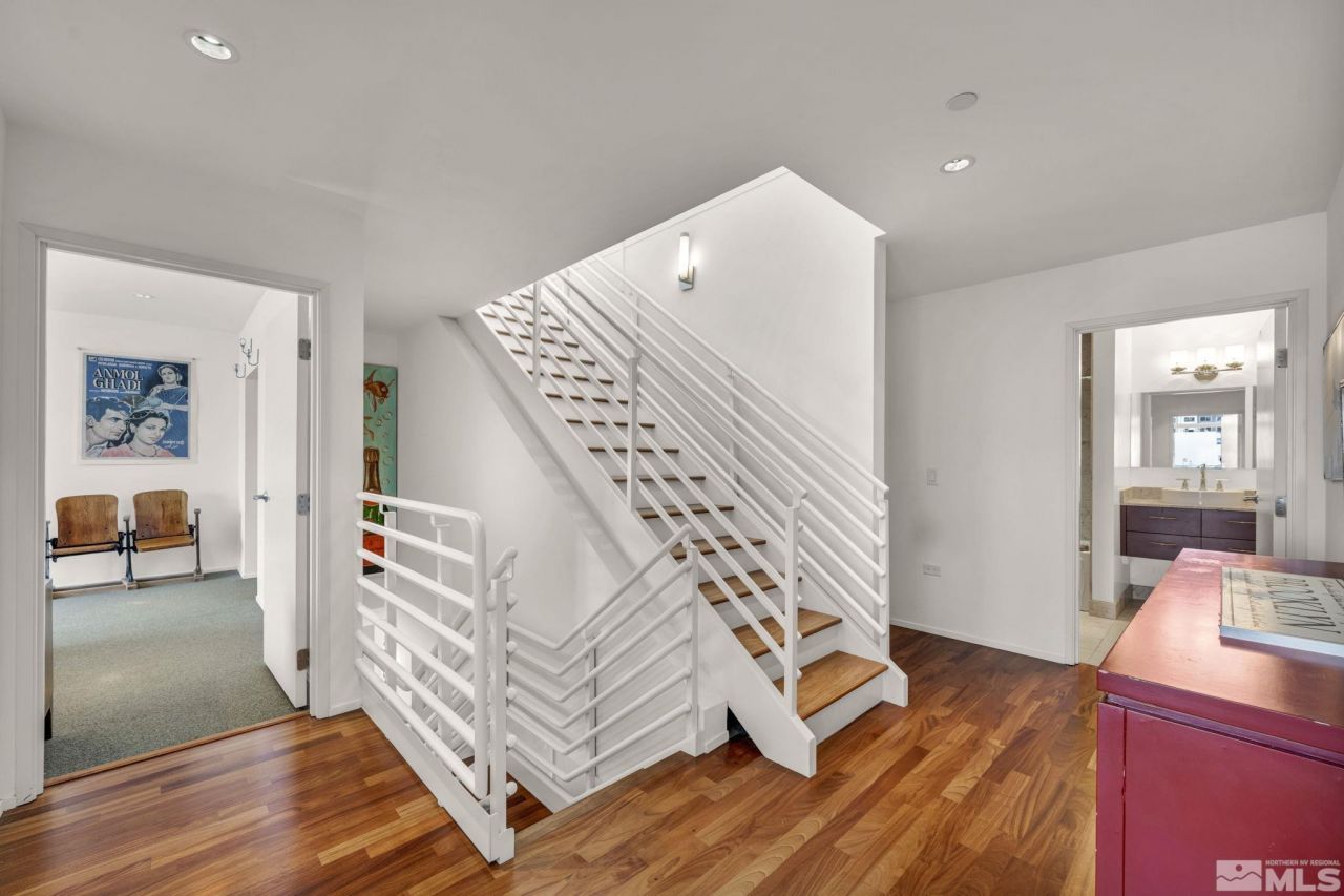 255 N Sierra Street, Unit 407, Reno, NV 89501 Photo