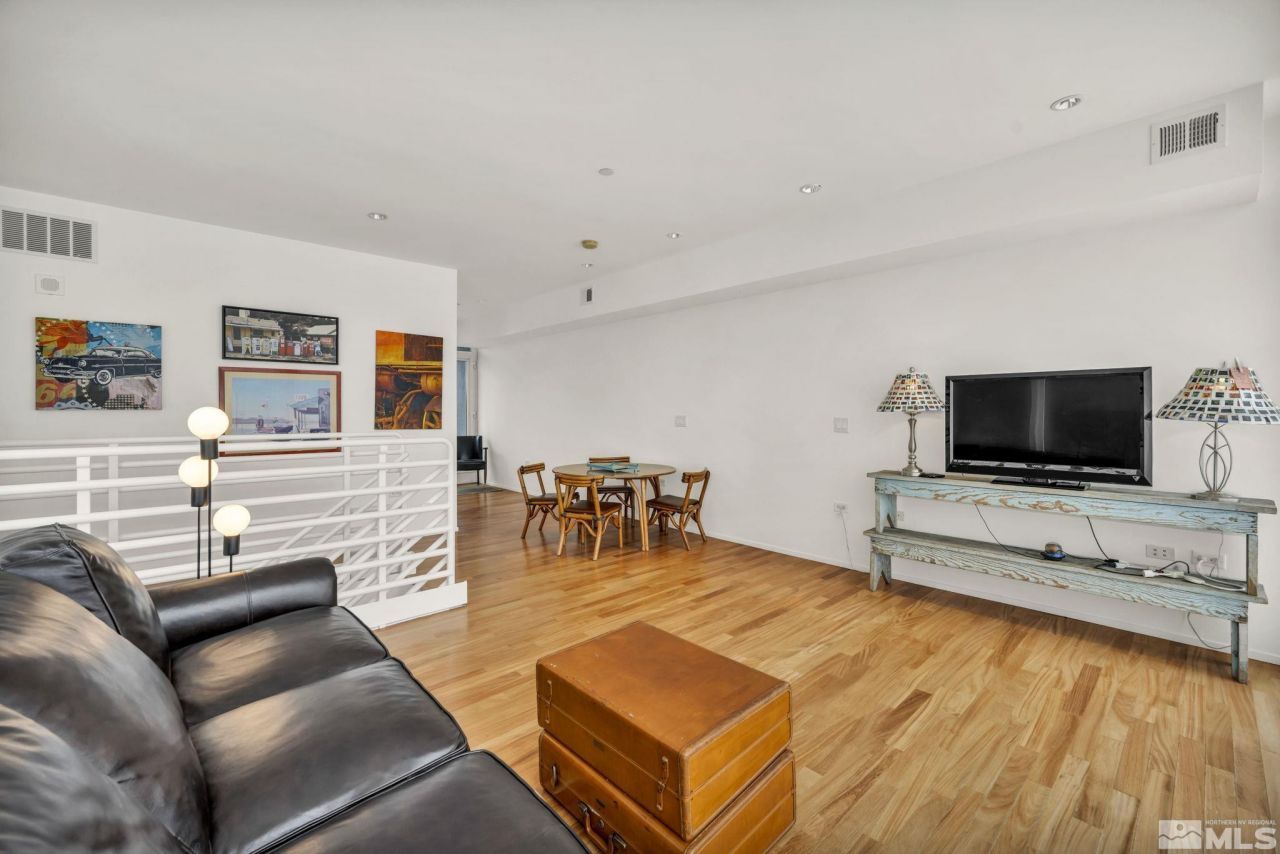 255 N Sierra Street, Unit 407, Reno, NV 89501 Photo