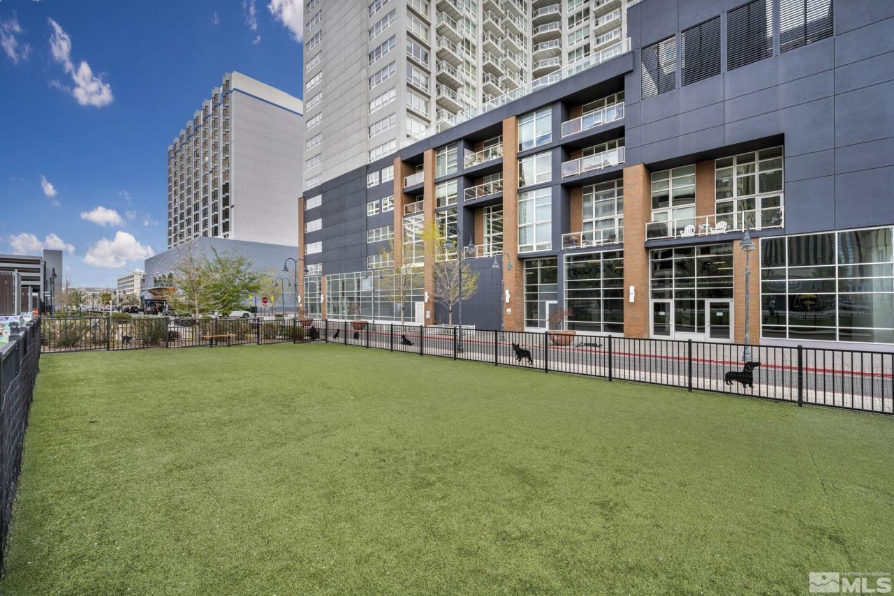 255 N Sierra Street, Unit 407, Reno, NV 89501 Photo
