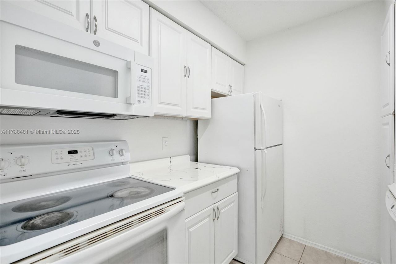 2866 S University Dr, Unit 5107, Davie, FL 33328 Photo