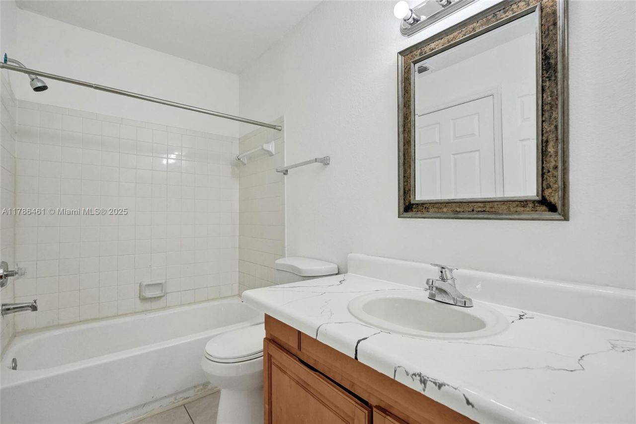 2866 S University Dr, Unit 5107, Davie, FL 33328 Photo