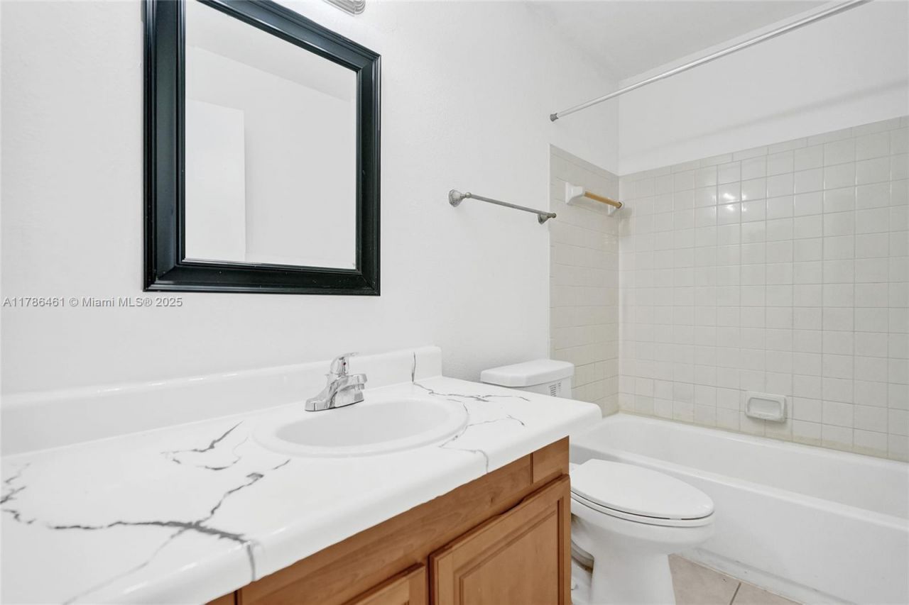 2866 S University Dr, Unit 5107, Davie, FL 33328 Photo