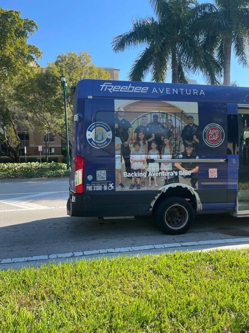 20000 E Country Club Dr, Unit 405, Aventura, FL 33180 Photo