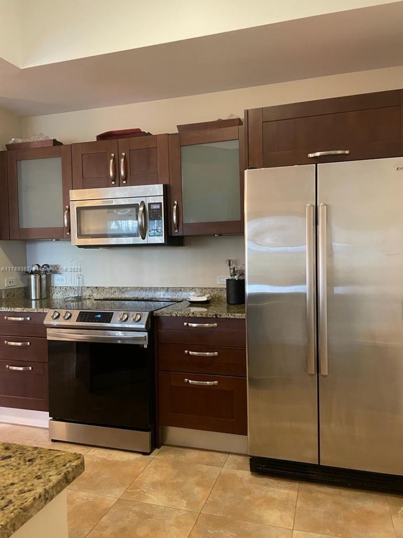 20000 E Country Club Dr, Unit 405, Aventura, FL 33180 Photo