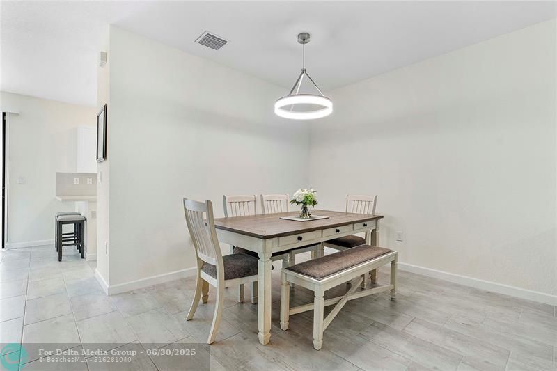 4990 Loebner Terrace, Davie, FL 33314 Photo