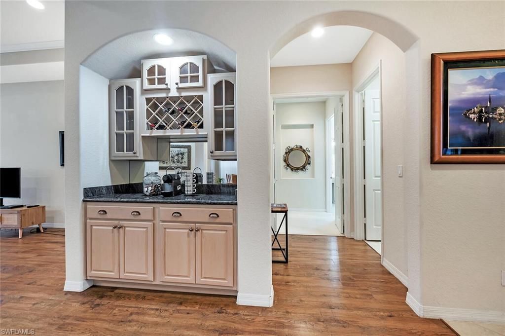 317 Harvard Ln, Naples, FL 34104 Photo