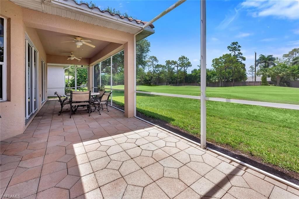 317 Harvard Ln, Naples, FL 34104 Photo