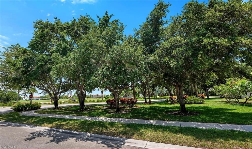 317 Harvard Ln, Naples, FL 34104 Photo