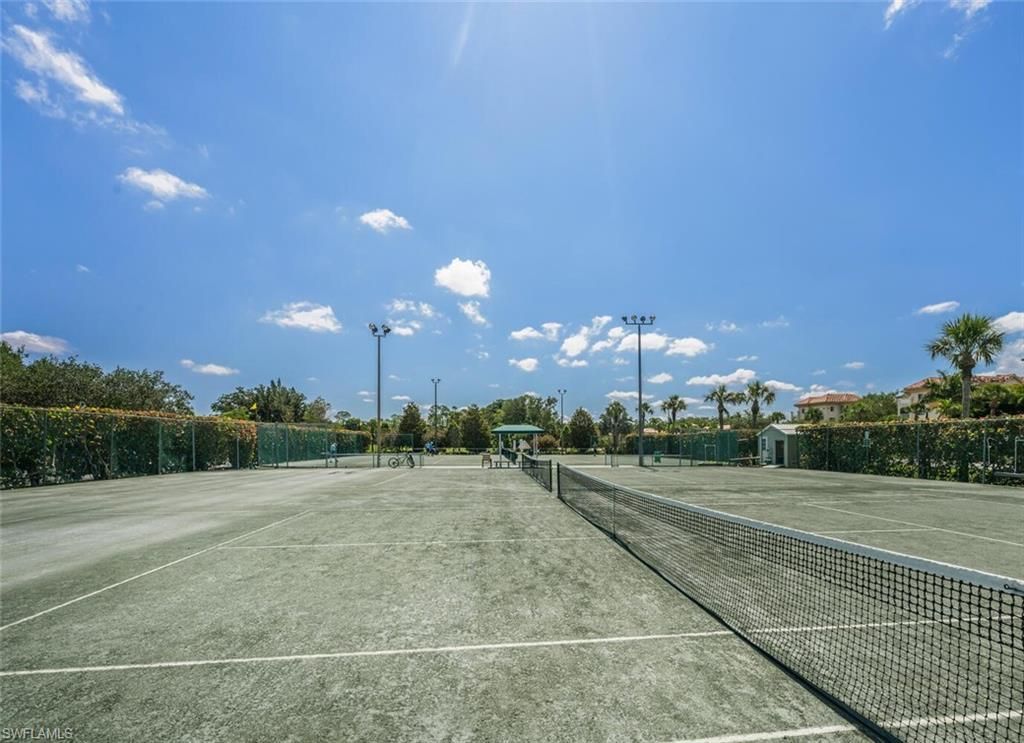 317 Harvard Ln, Naples, FL 34104 Photo