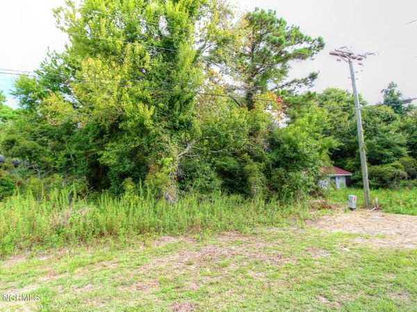 6800 Eastbrook Avenue SW, Ocean Isle Beach, NC 28469